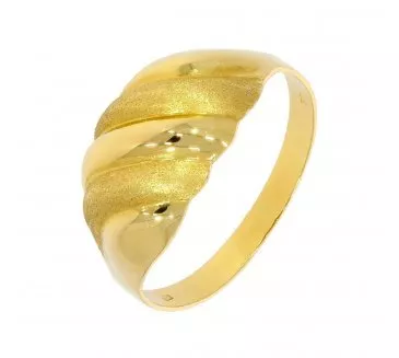 Zlatý prsteň 2044
