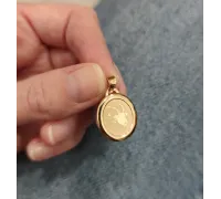 Zlatý prívesok 1470