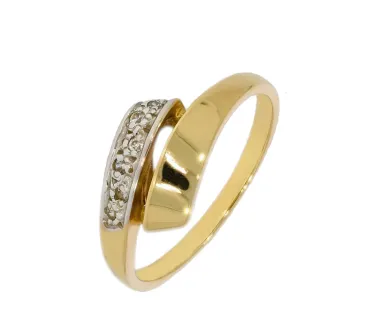 Zlatý prsteň 625
