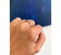 Diamantový prsteň z bieleho zlata 066