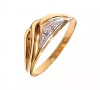 Zlatý prsteň 983