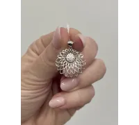 Prívesok z bieleho zlata 1659