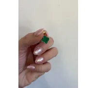 Zlatý prívesok 1353