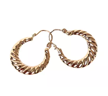 Zlaté náušnice 679