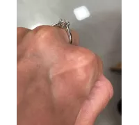 Diamantový prsteň z bieleho zlata 043