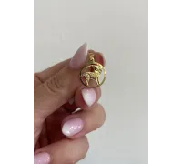 Zlatý prívesok 1622