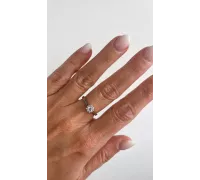 Diamantový prsteň z bieleho zlata 069