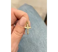 Zlatý prívesok 1666